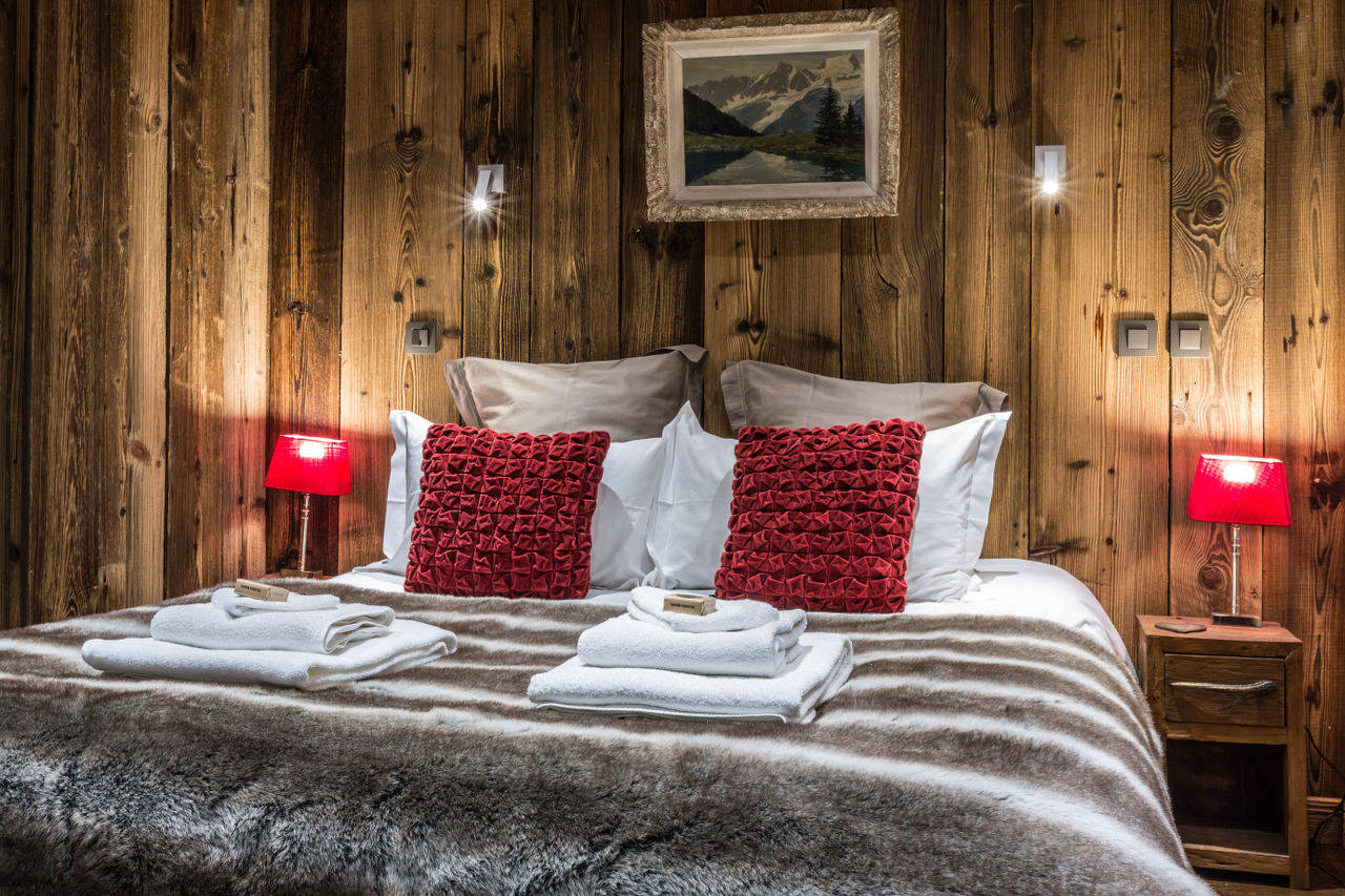 Double/twin bedroom at Chalet Baby Bear in Chamonix