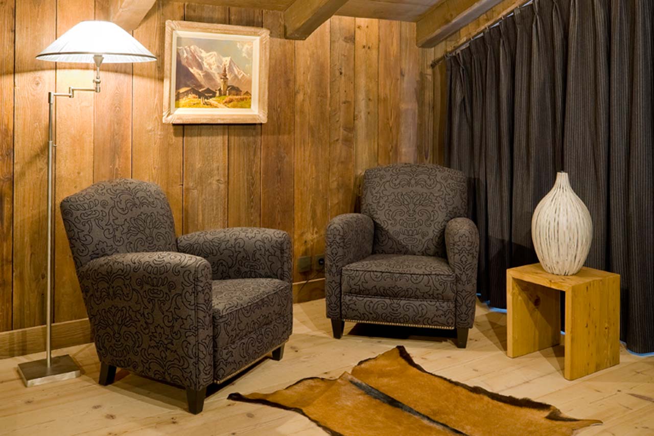 Living area with comfortable armchairs at Chalet Baby Bear in Chamonix
