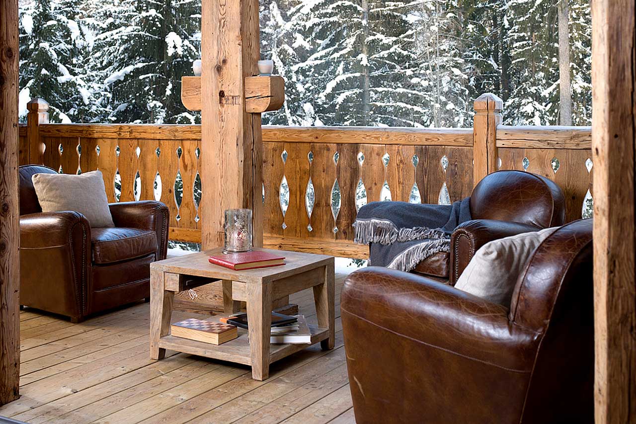 Furnished balcony at Chalet Baloo in Chamonix