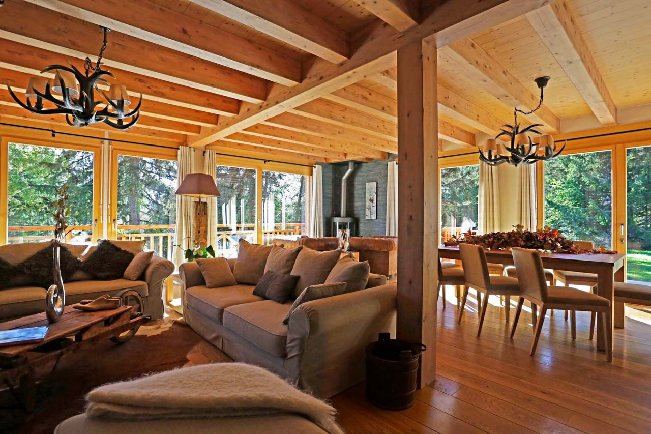 Chalet Le Torrent in Crans Montana living and dining area