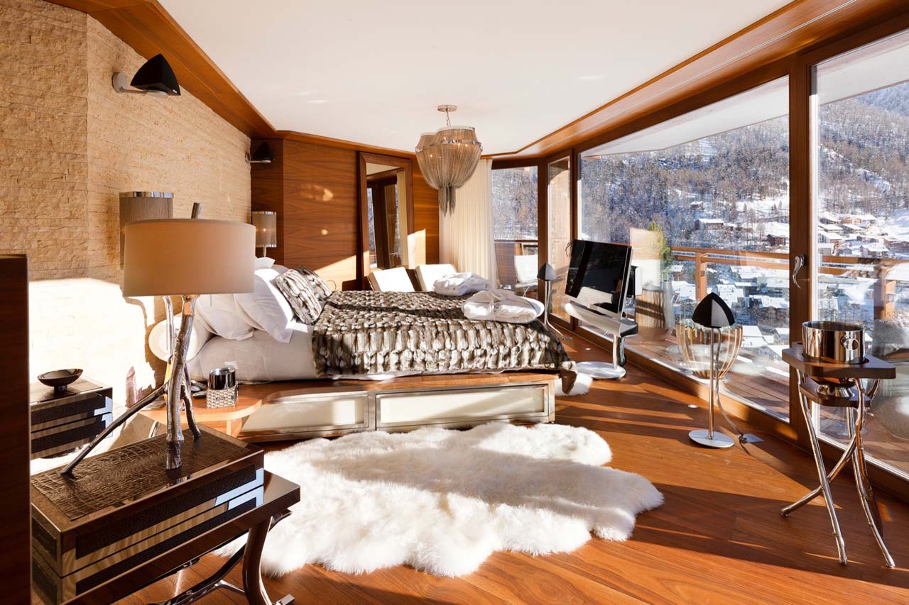 First floor master guest suite at Chalet Zermatt Peak in Zermatt
