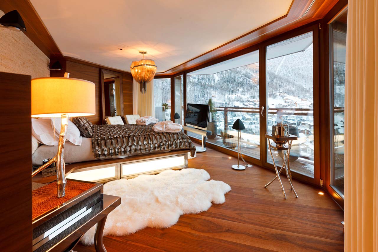 Chalet Zermatt Peak Zermatt master guest suite with views