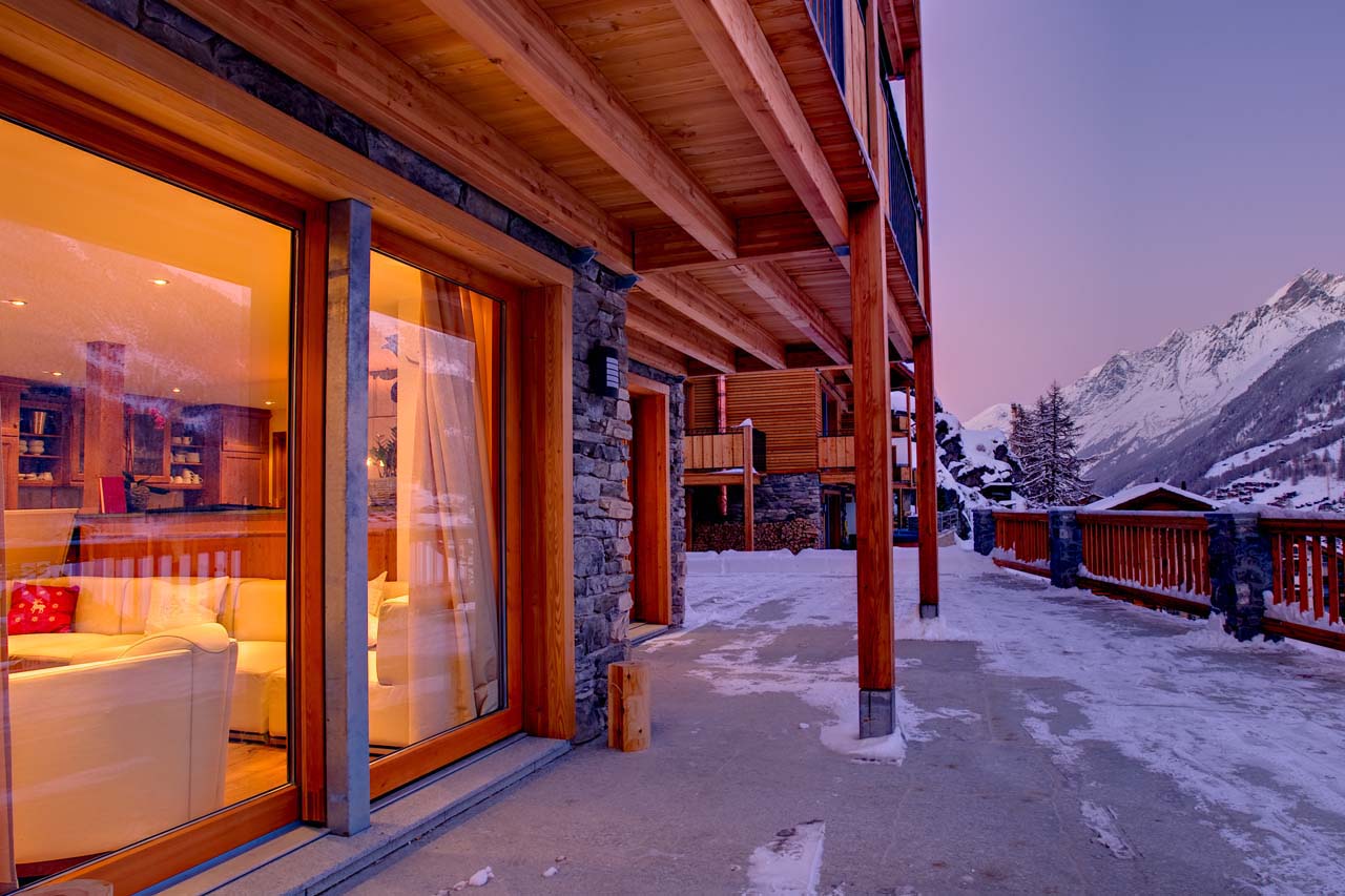 Chalet Gemini Zermatt terrace in the winter